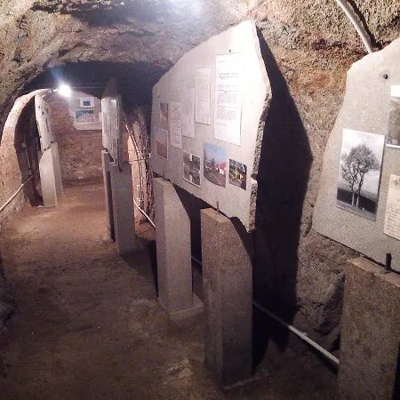Havranuv Dum Albergue